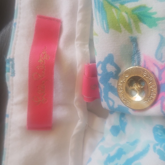 Lilly Pulitzer shorts - Picture 2 of 4